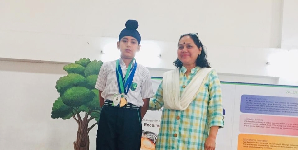 Gold Medal Tarunjot Singh of Grade 9B